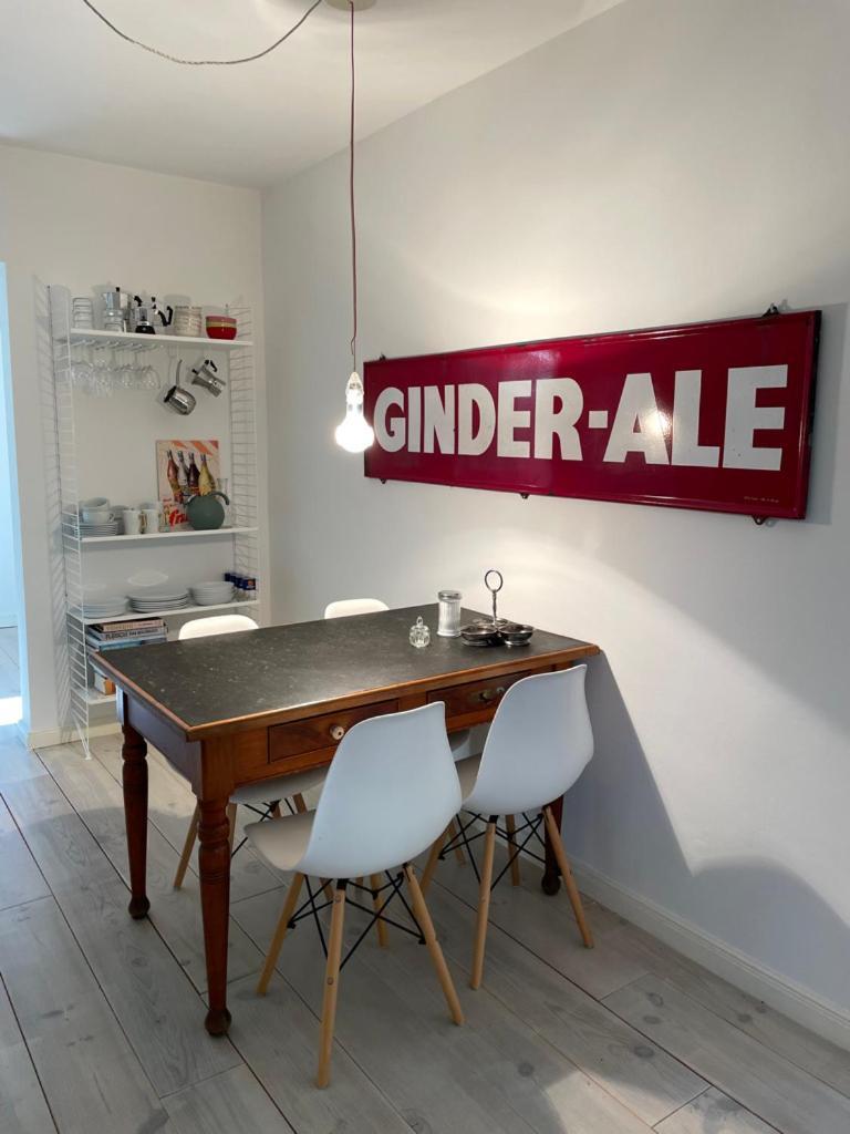 Ferienwohnung Haus Mit Tuermchen Solingen Exterior foto